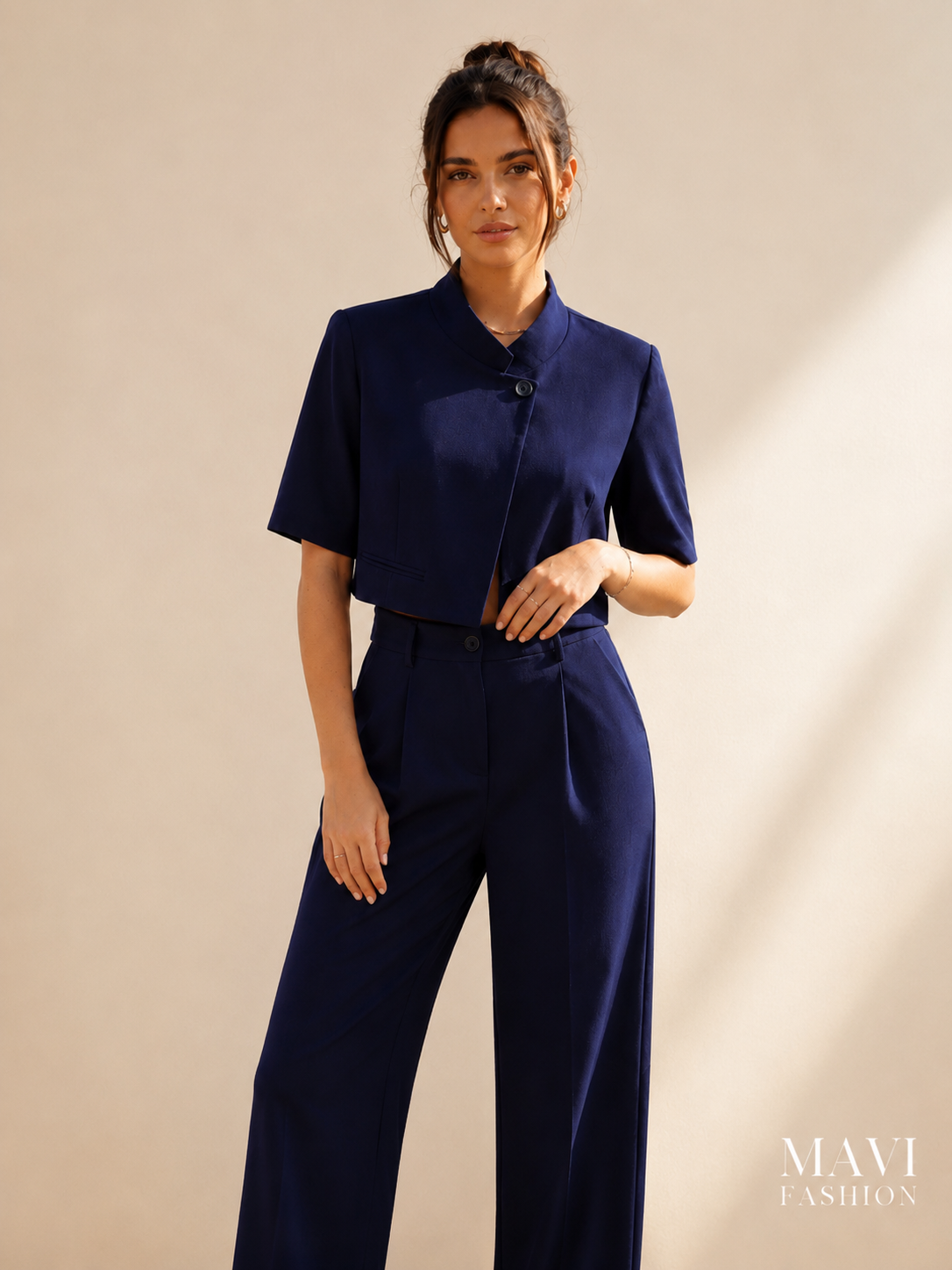 MAVI Fashion – Cropped Jacket &amp; Flowy Pants Set